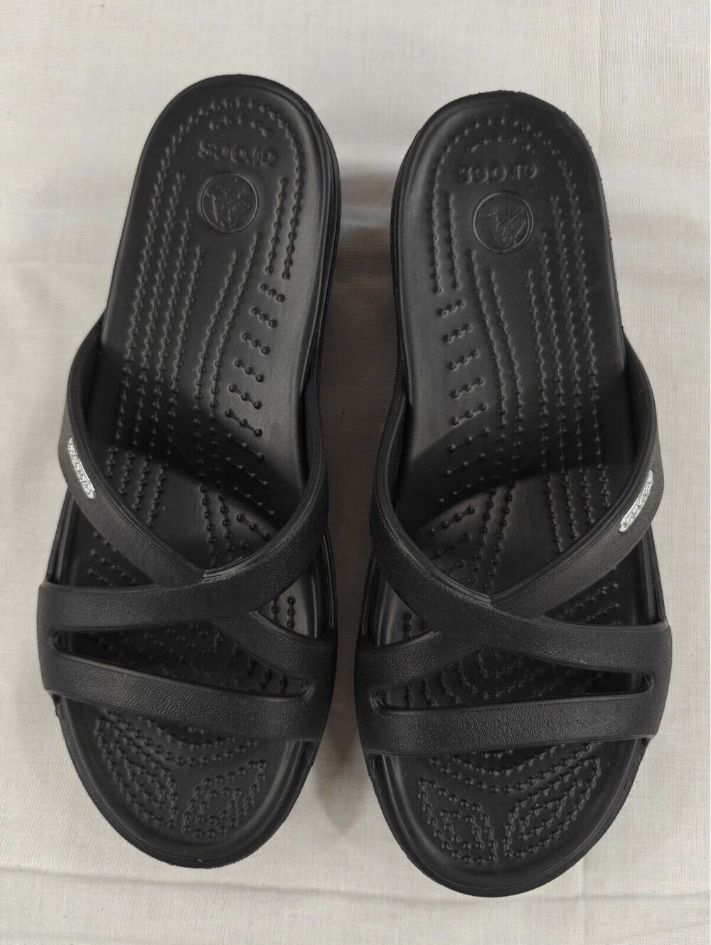 Crocs Women’s 7 Black Patricia II Strappy Slide Sandals Comfort Slip On